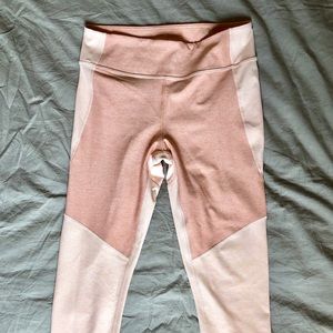 Outdoor Voices 3/4 Two-Tone Legging